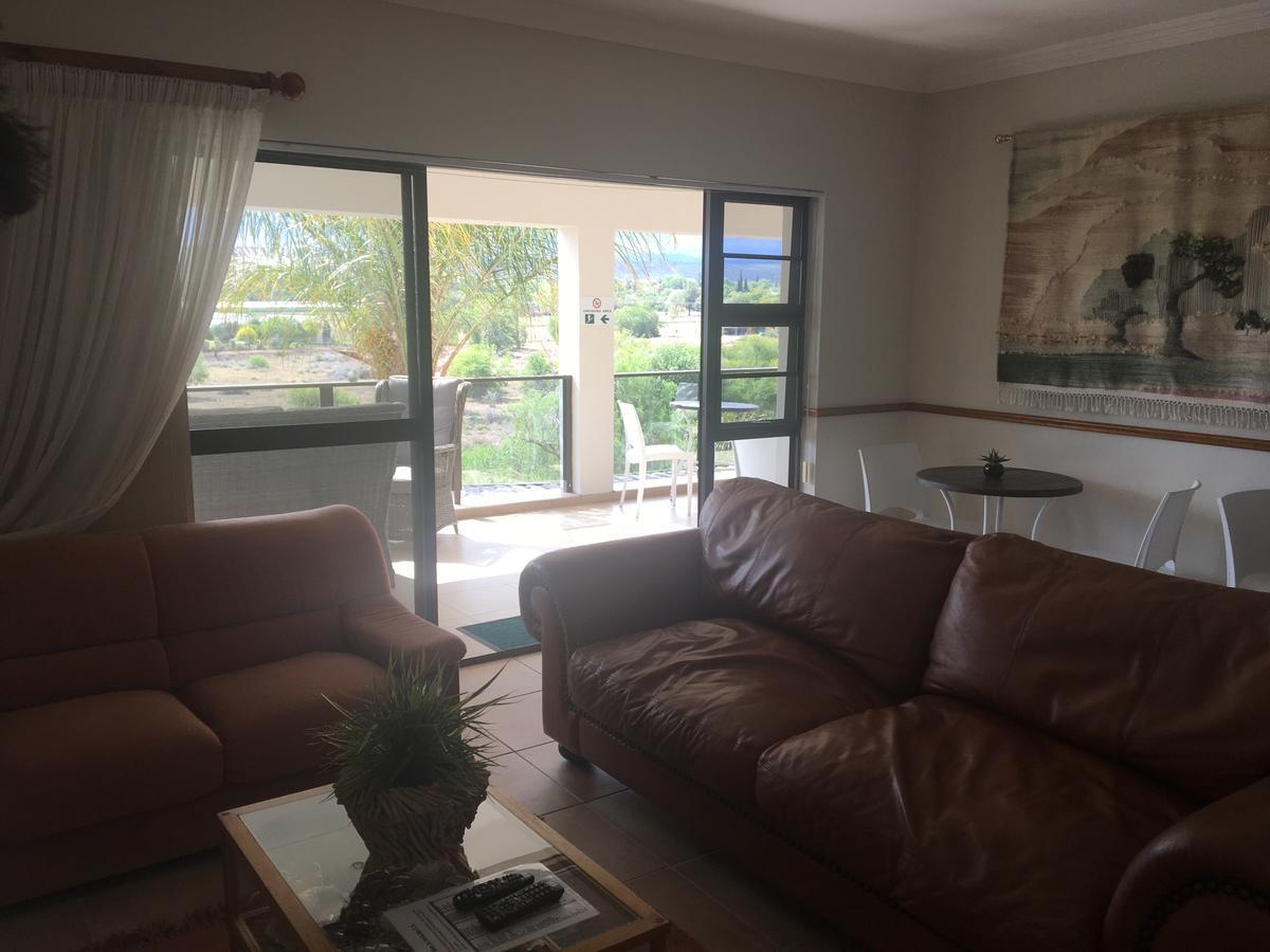 Oewerpalms View Oudtshoorn Exterior foto