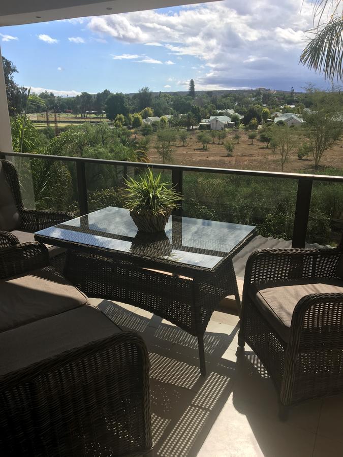 Oewerpalms View Oudtshoorn Exterior foto